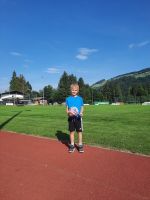 2a_daniel_mit_seinem_knauel_juni_23